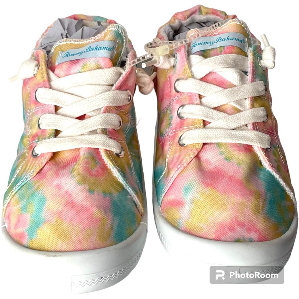 Tommy Bahama Women's Tie-Dye Sneakers Size 8.5